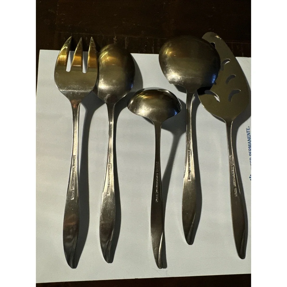 Nasco‎ VASSAR Stainless Steel Flatware Japan 5 Serving Pieces